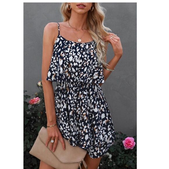 Sexy Sling Floral Jumpsuit - Picture 3 of 4